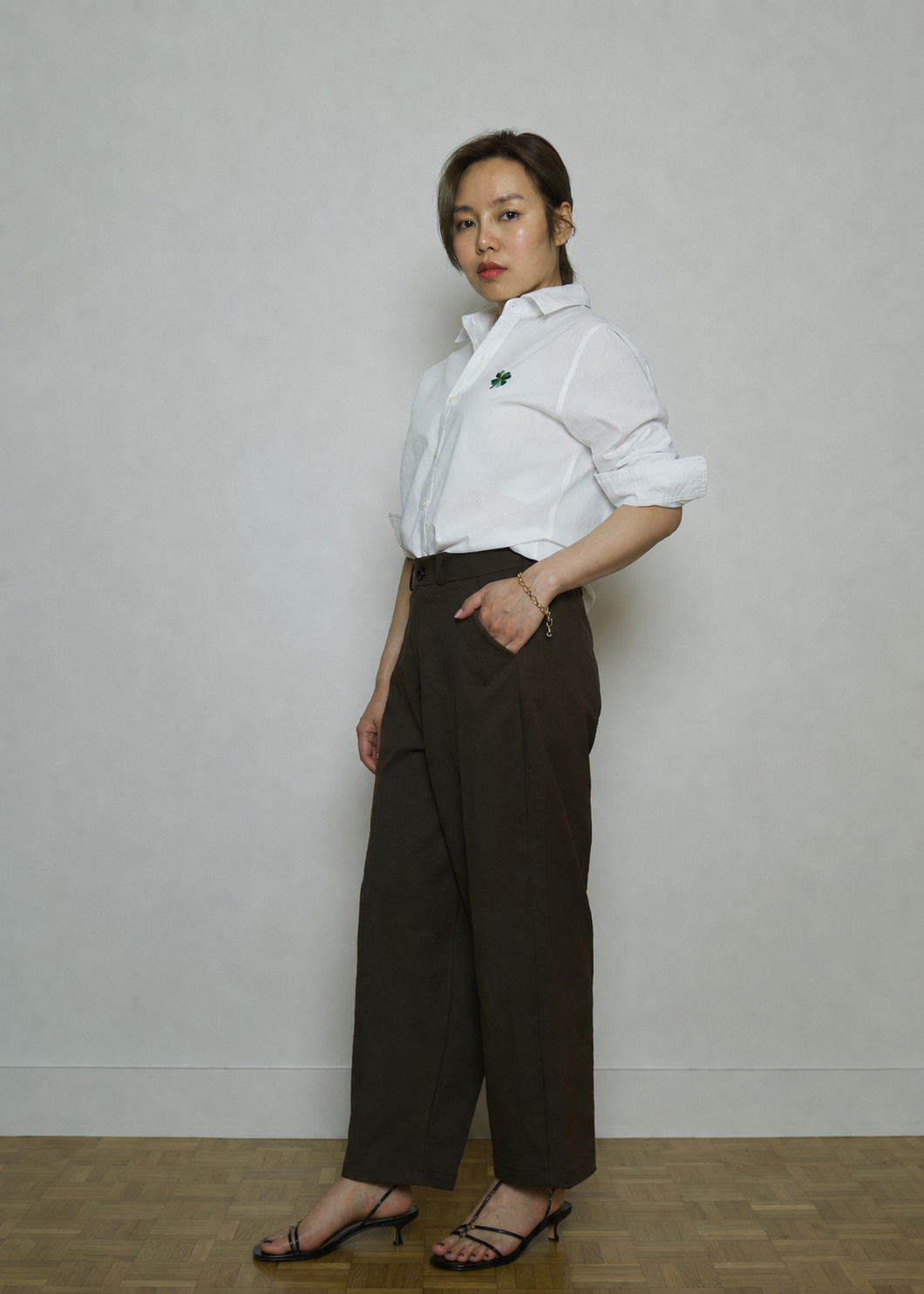 ABBY BROWN CURVE LEGS PETITE WOMEN TROUSERS