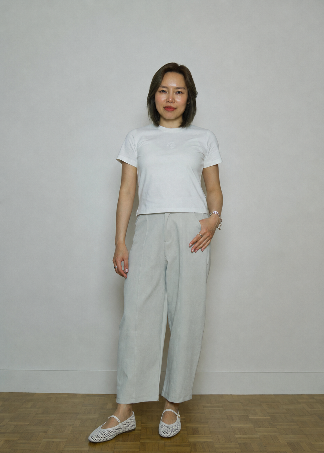 ABBY WHITE GREY CURVE LEGS PETITE WOMEN TROUSERS