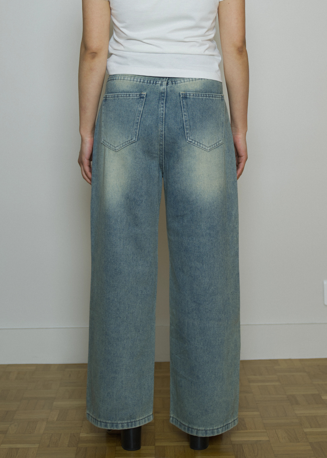 ARLETTE RELAXED HIGH-WAIST WIDE LEGS PETITE JEANS