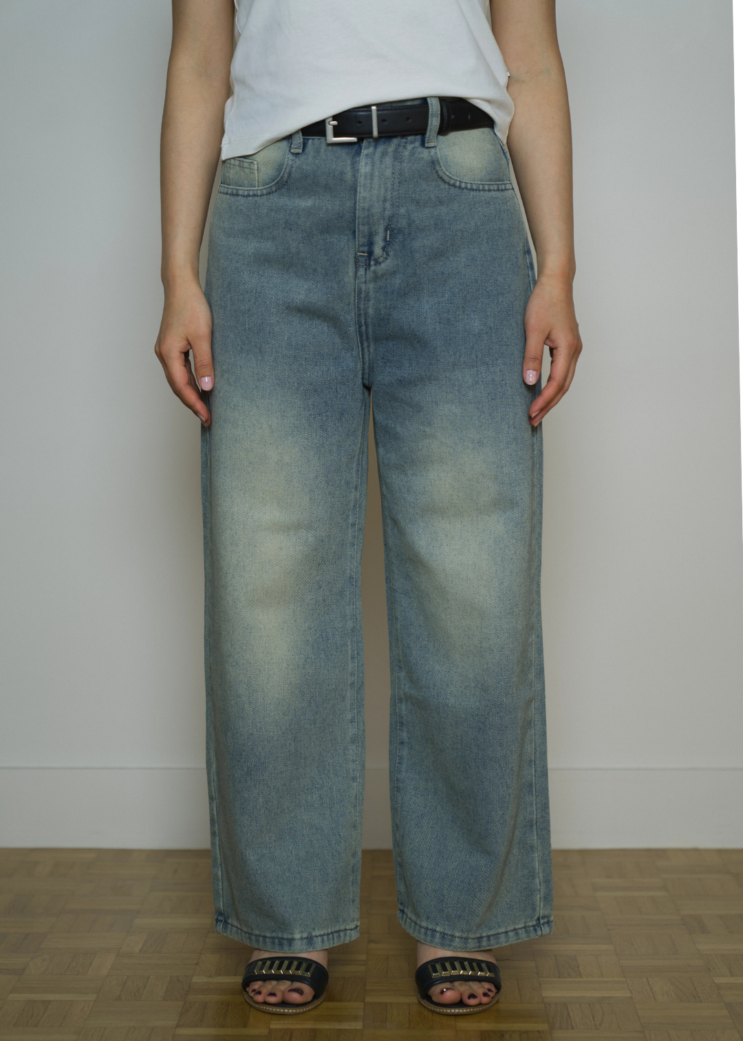 ARLETTE RELAXED HIGH-WAIST WIDE LEGS PETITE JEANS