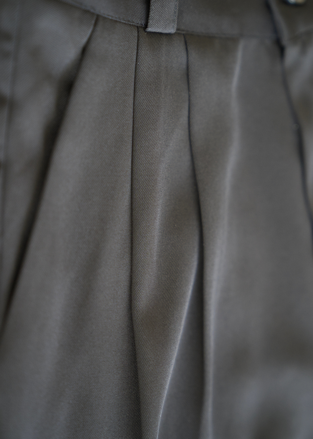 CLAUDIE BASIC PLEATED PETITE TROUSERS