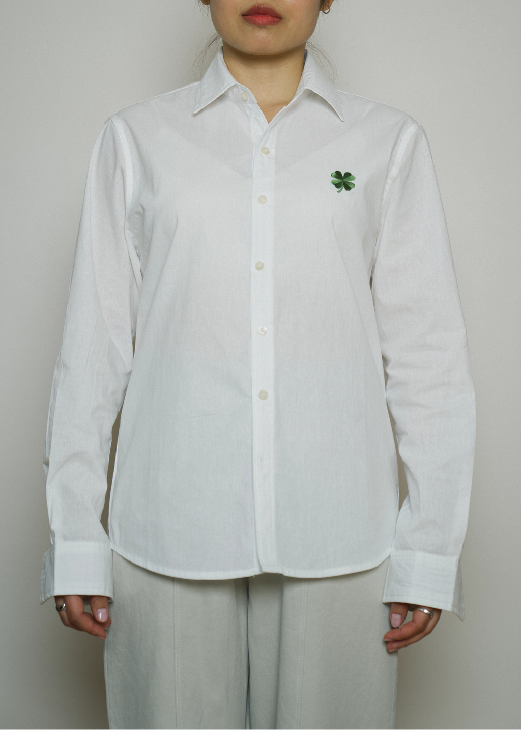 DIDI WHITE SHIRT BLOUSE LUCKY CLOVER EMBROIDED