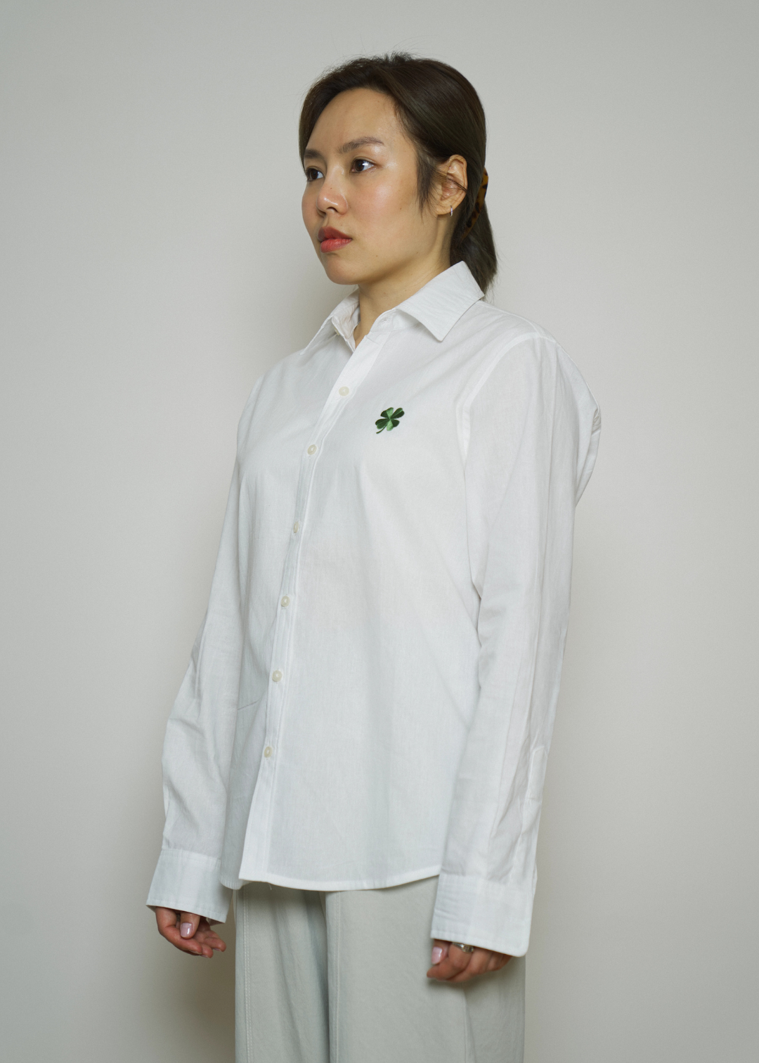 DIDI WHITE SHIRT BLOUSE LUCKY CLOVER EMBROIDED