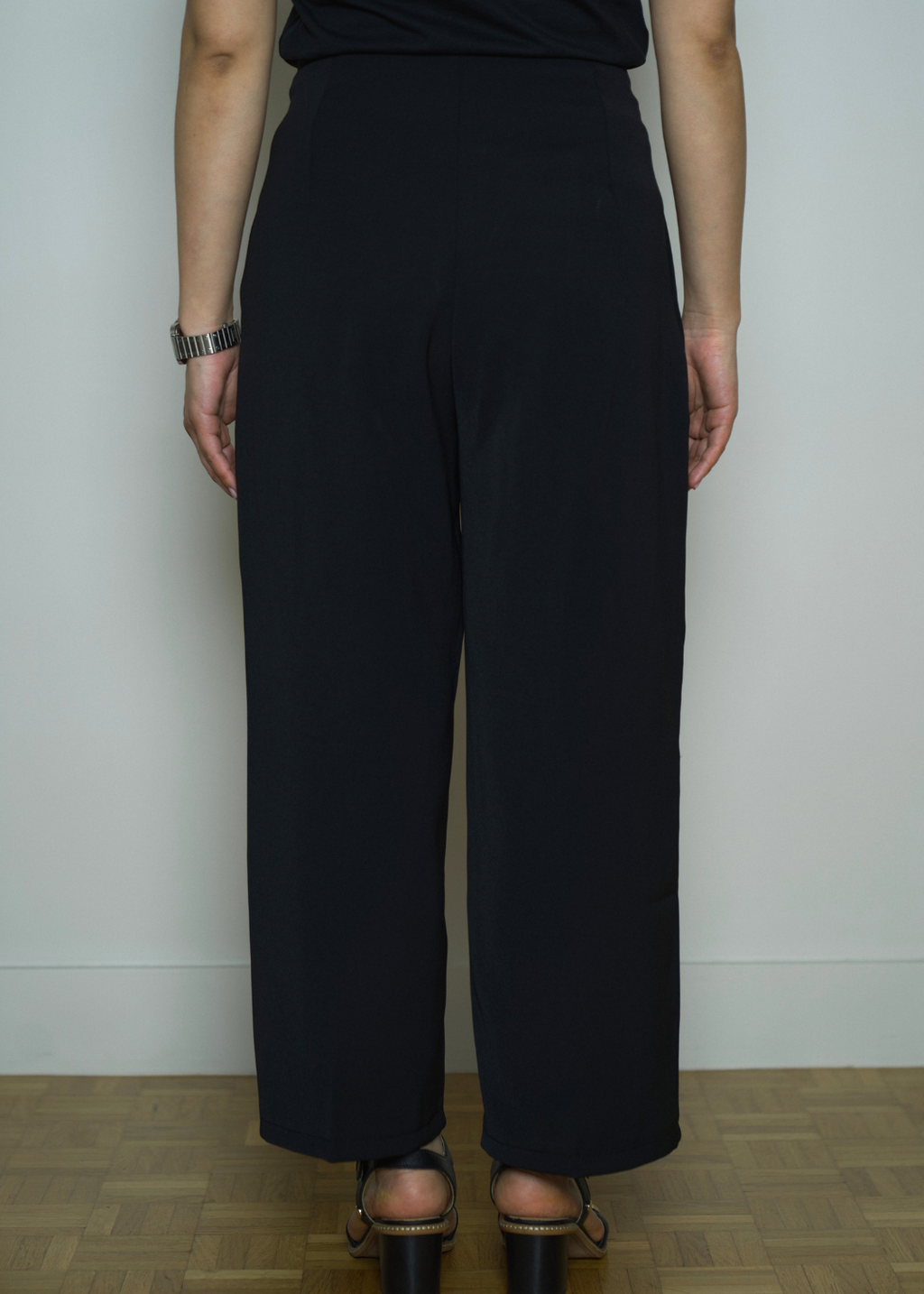 JULIA PLEATED STRAIGHT LEGS PETITE TROUSERS