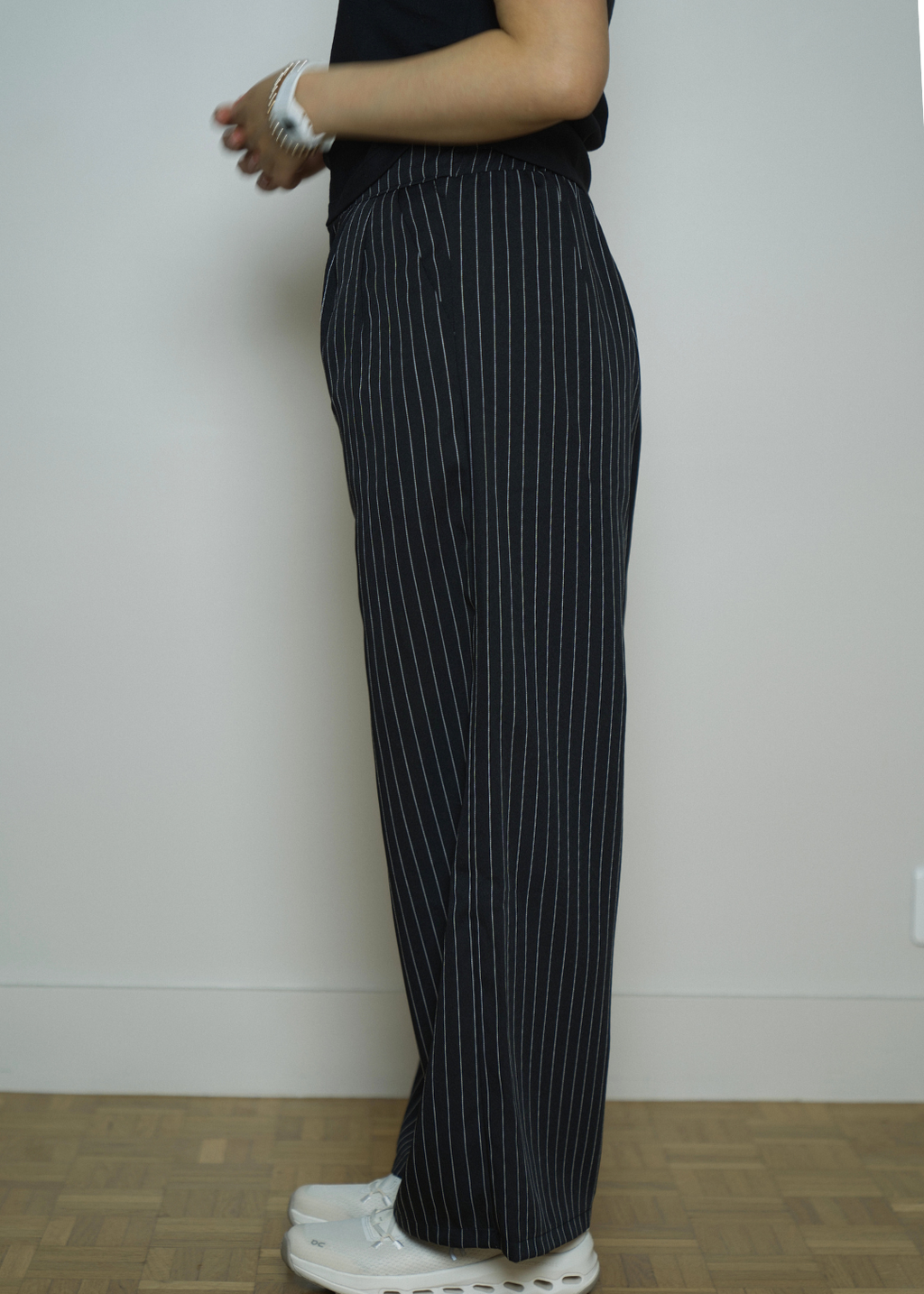 CAMILLE BLACK STRIPED FLOW PETITE TROUSERS